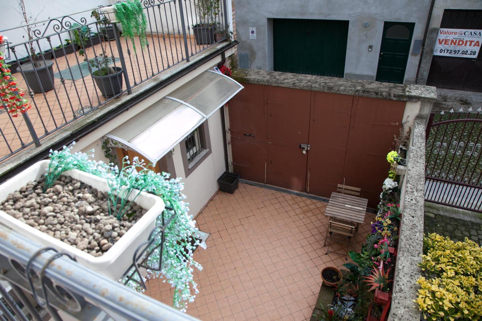 Le Voltine Vila San Damiano dʼAsti Exterior foto